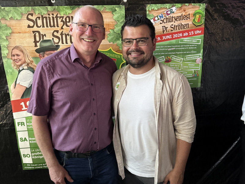 Rahdens Bürgermeister Florian Haase und Glindows Ortsvorsteher Fred Witschel