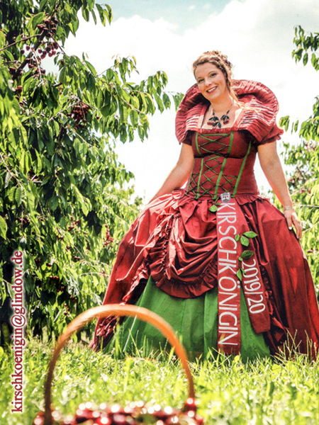 Kirschkönigin 2019-2022 Christiane Küstner