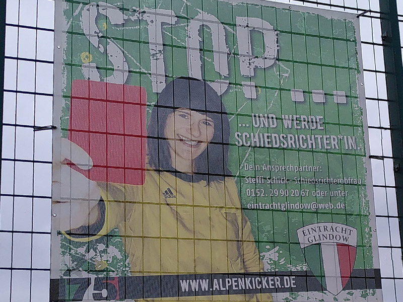 Plakat am Ludwig-Jahn-Sportplatz, Foto: Stefanie Haufe